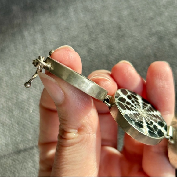 Vintage, 925 SS Spider Shell, Adjustable Barbell Loop Bracelet, 9 in - Picture 11 of 17